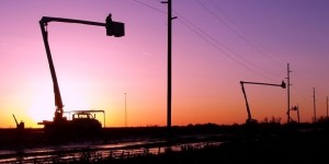 Bucket-Trucks-at-sunset-Source-Dave-Behle-Dawson-Public-Power-District-2007