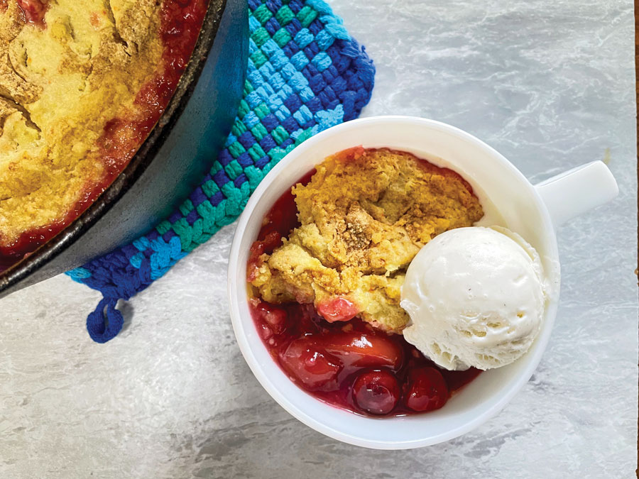 Easy Dutch Oven Cobbler Illinois Country Living Magazine