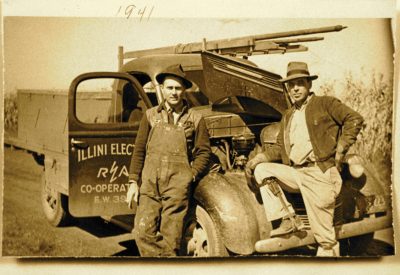 EIEC linemen 1941192