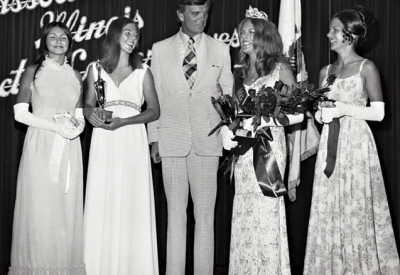 Kathy Harriss with Governor Walker and other beauty queen competitors.